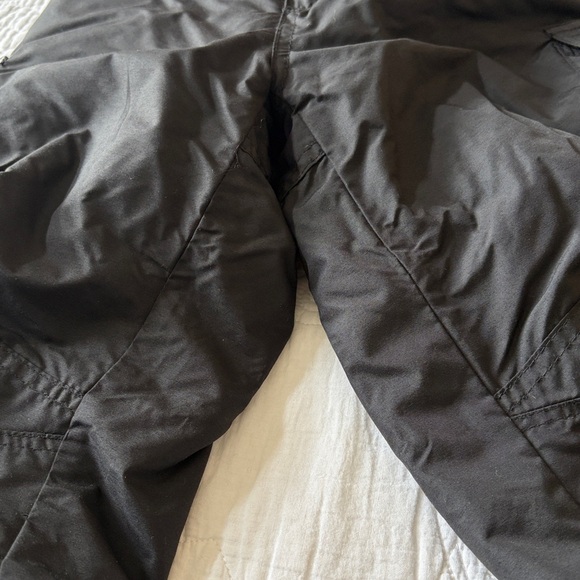 Black snow pants - Picture 2 of 3